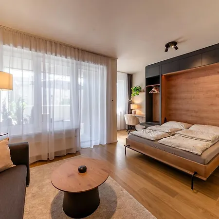 Apartman Alba Campus - Parking, Terrace
